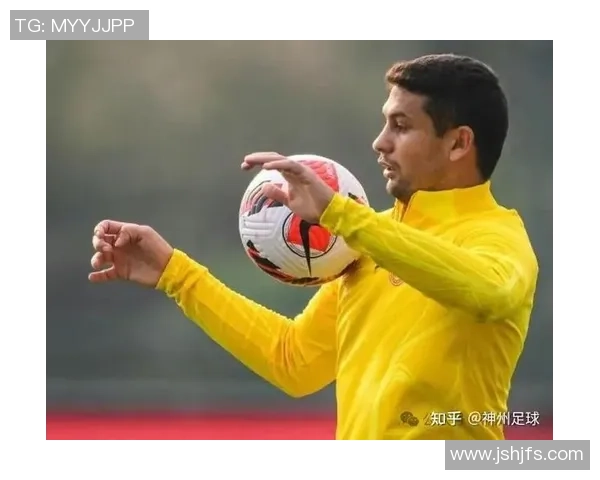 足球明星的血统交融白人与黑人在绿茵场上的传奇故事